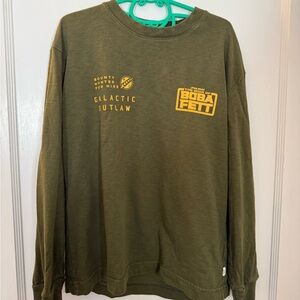 GAP x Star Wars Olive Long Sleeved Boba Fett Tee Size Youth Medium